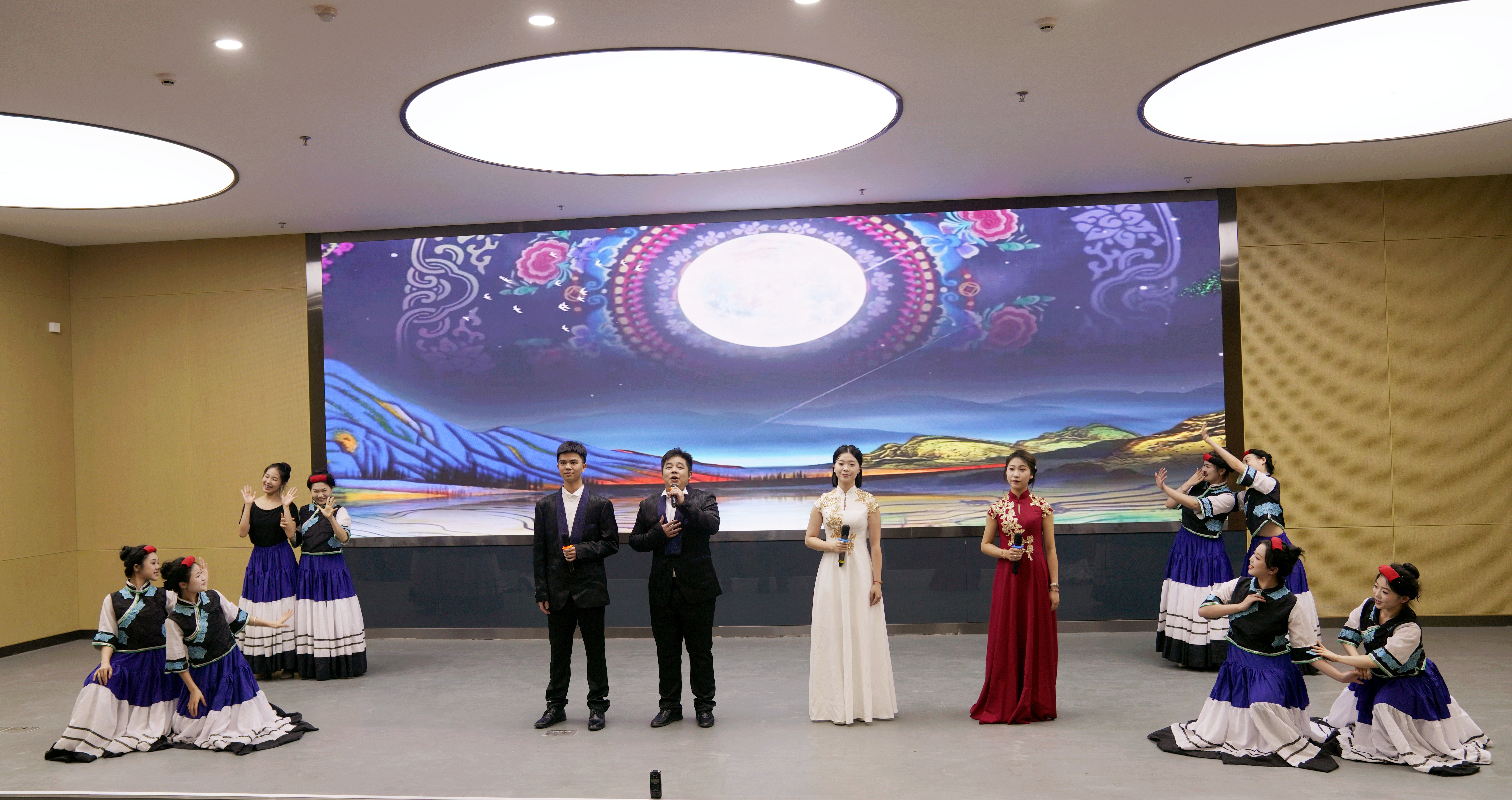 20250616党建铸魂艺育新人